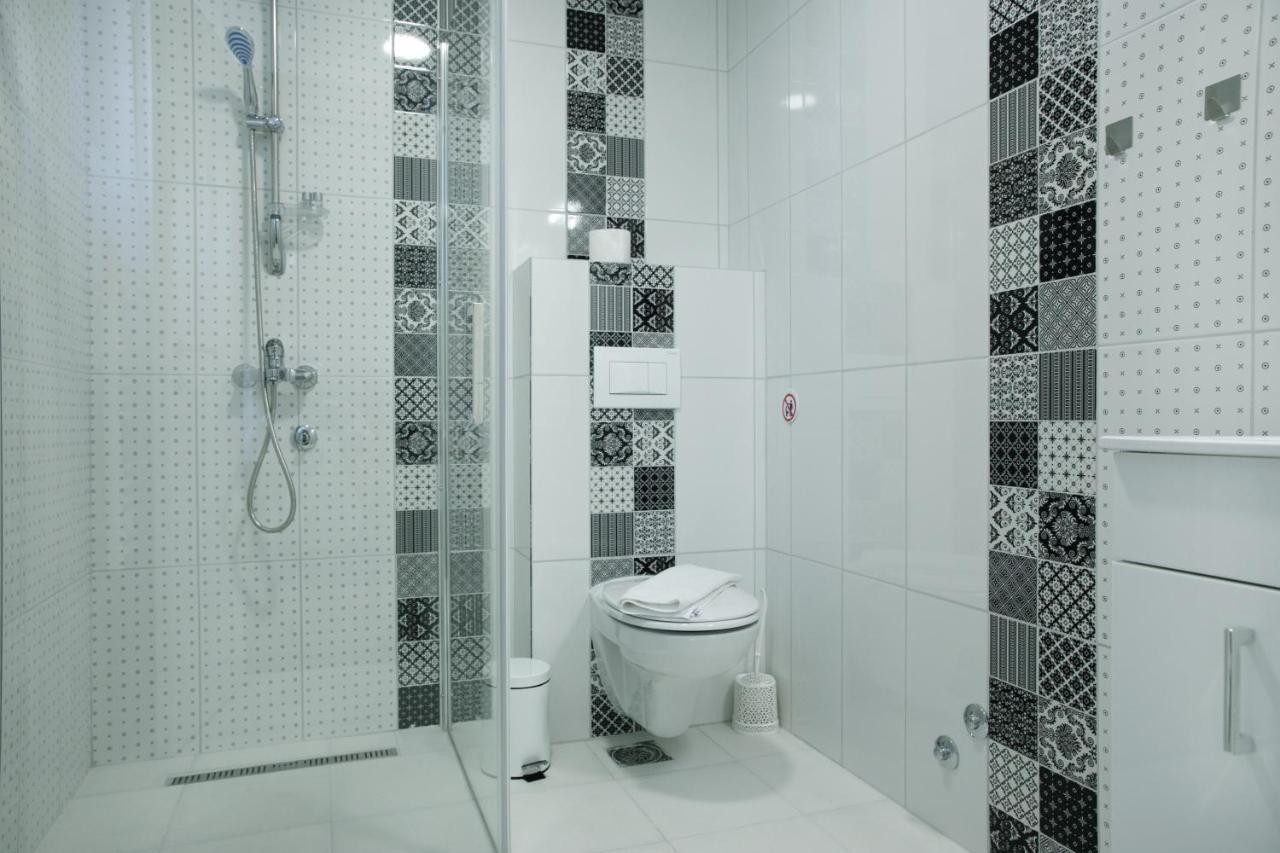 Fine Suites Ni Exterior foto